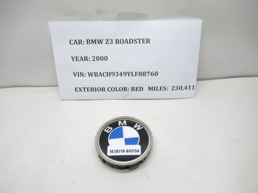 1996-2002 BMW Z3 Roadster Wheel Center Cap 1095361 OEM