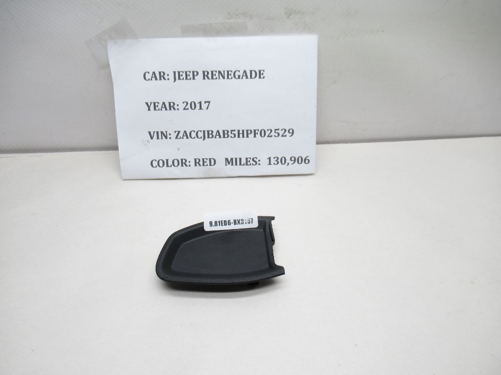 15-21 Jeep Renegade Front Left Door Handle Bezel Bolt Cover Cap 735604107 OEM