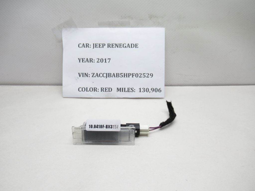 2015-2018 Jeep Renegade Rear Trunk Quarter Panel Light Lamp OEM