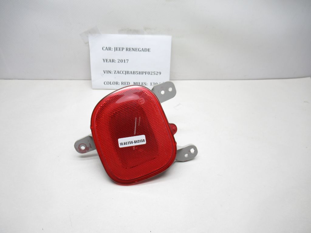 2015-2018 Jeep Renegade Rear Left Bumper Light Lamp Reflector 51953210 OEM