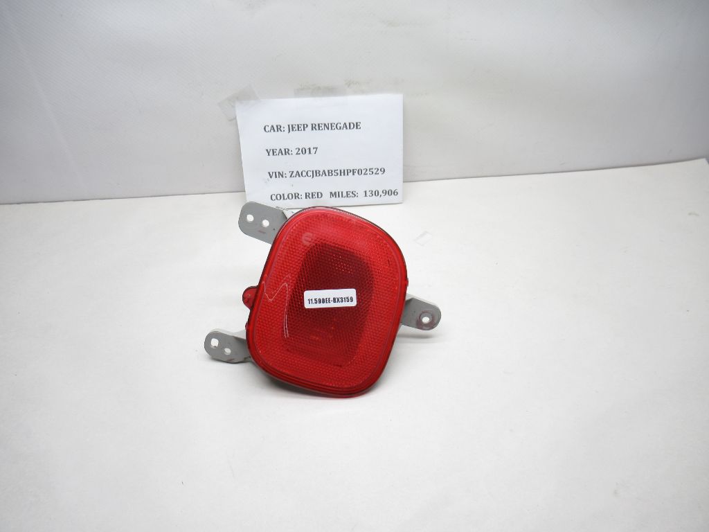 2015-2018 Jeep Renegade Rear Right Bumper Light Lamp Reflector 51953209 OEM
