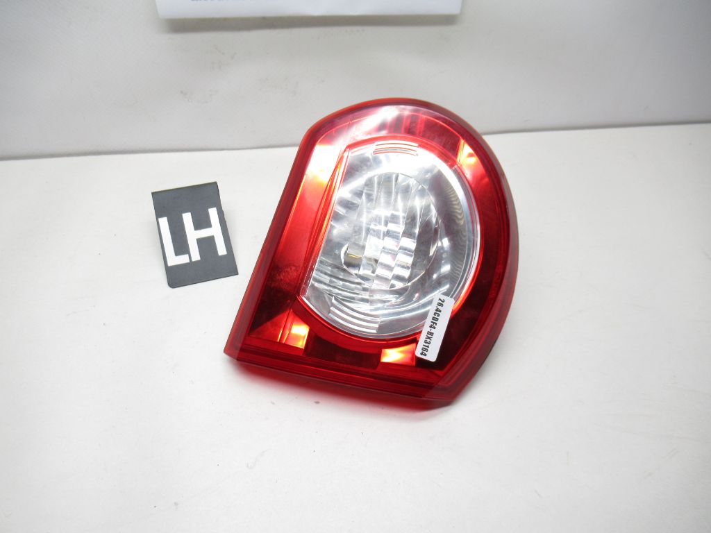 2009-2012 Chevrolet Traverse Left Tail Light Lamp 25952322 OEM