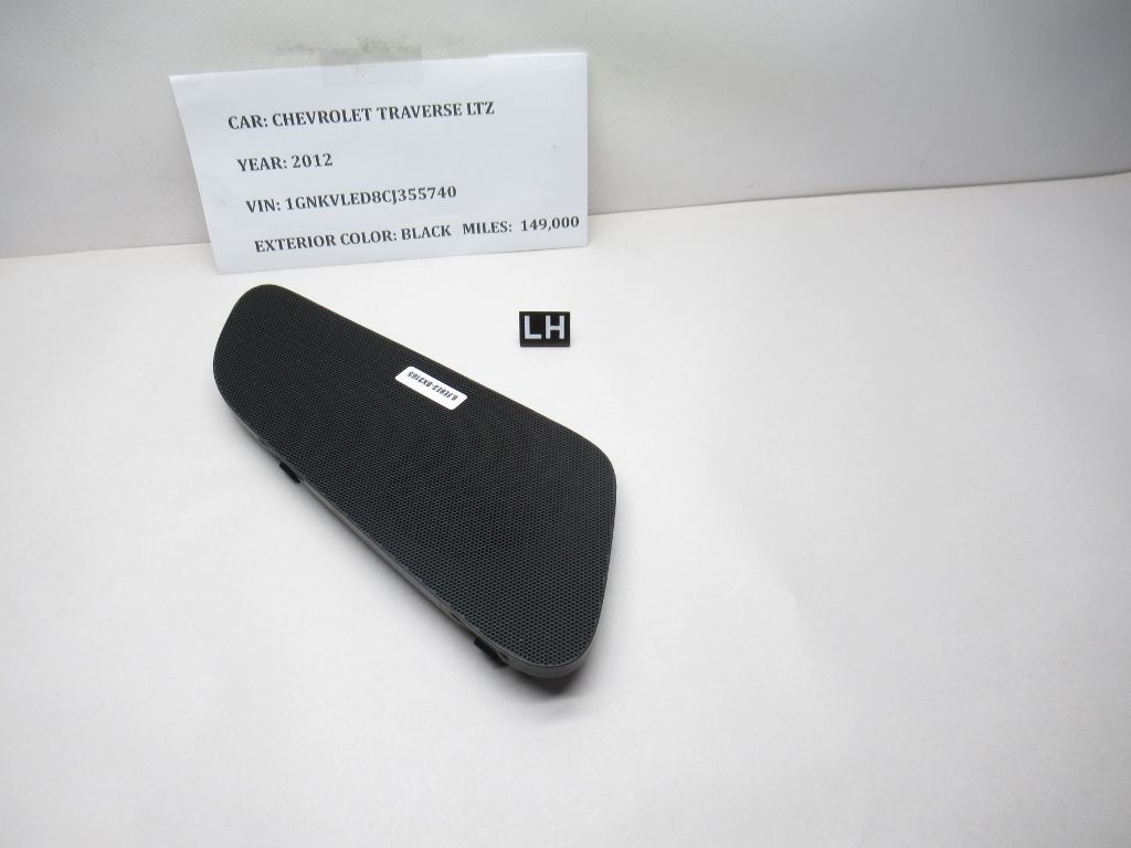 2009-2017 Chevrolet Traverse Left Hand Quarter Panel Speaker Trim 25865667 OEM