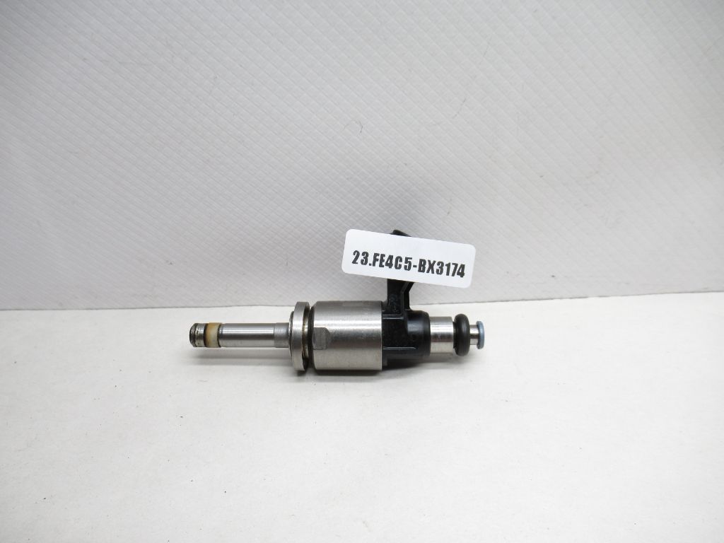 2016-2020 Toyota Sienna 3.5L Engine Motor Fuel Injector 23250-0P090 OEM