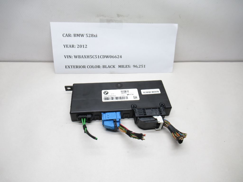 12-16 BMW 528i xDrive Central Gateway Headlight Control Module 9267516 OEM