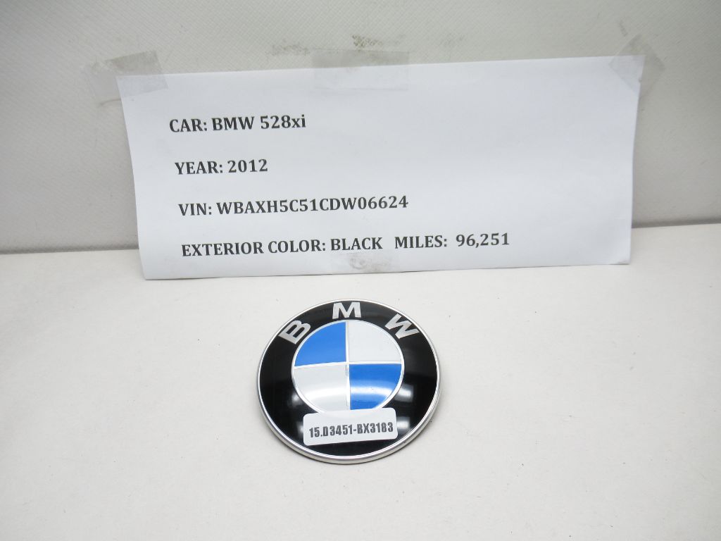 2011-2015 BMW 528xi Emblem Badge 103334-10 OEM