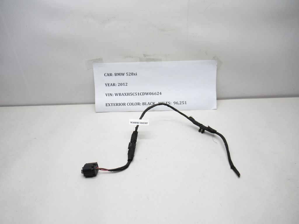 2007-2013 BMW 528xi Wiring Connector Plug 1452049-1 OEM