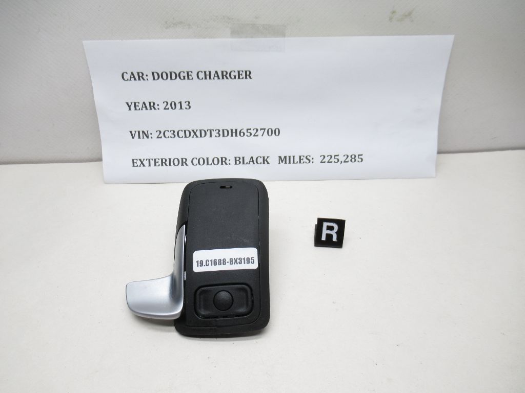 2012-2014 DODGE CHARGER Right Steering Wheel Shift Paddle 1YR89DX9AA OEM