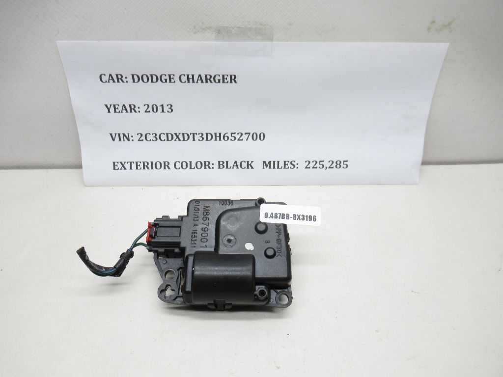 2011-2014 Dodge Charger A/C Heater Motor Actuator M8679001 OEM