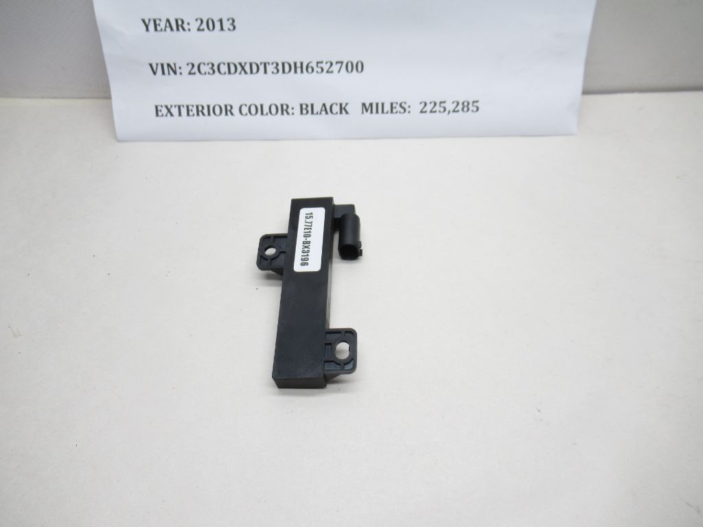 2011-2014 Dodge Charger Keyless Entry Antenna Module 68051315AB OEM