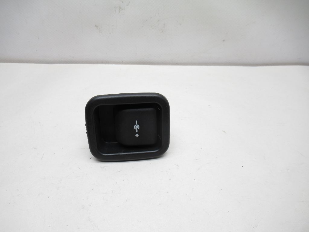 2012-2015 BMW 335i Charge Port Power Socket Outlet 57143111 OEM