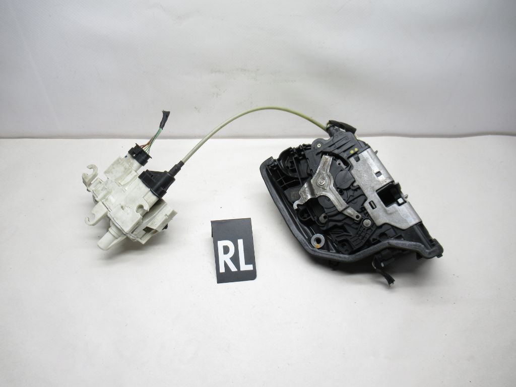 2016-2019 BMW 740i/750i Rear Left Door Lock Latch Actuator 18283810 OEM