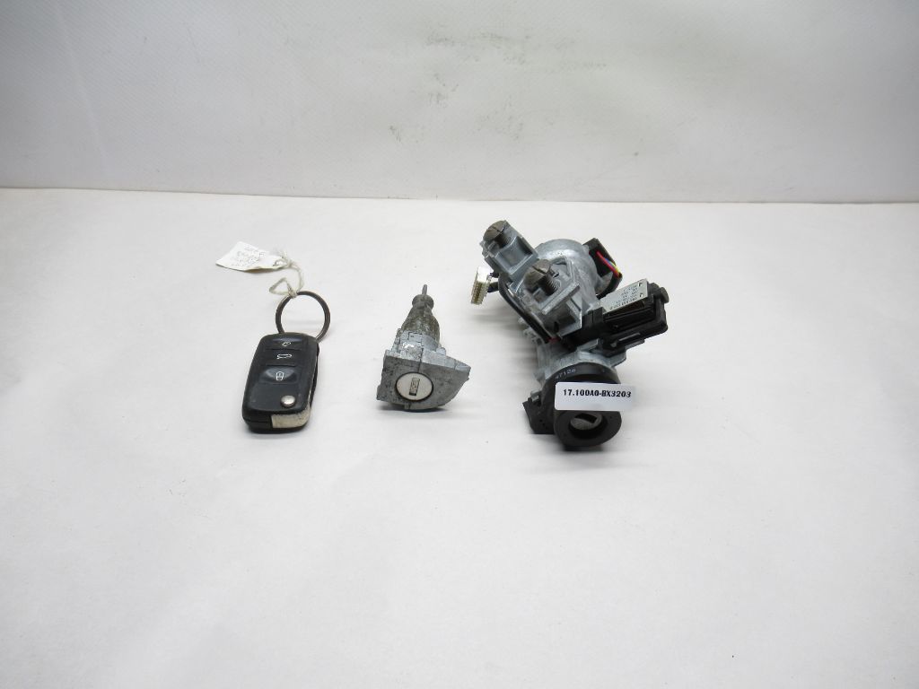 15-19 AUDI A3 Quattro Steering Column Central Lock Cylinder W/ Key 5Q0905865 OEM