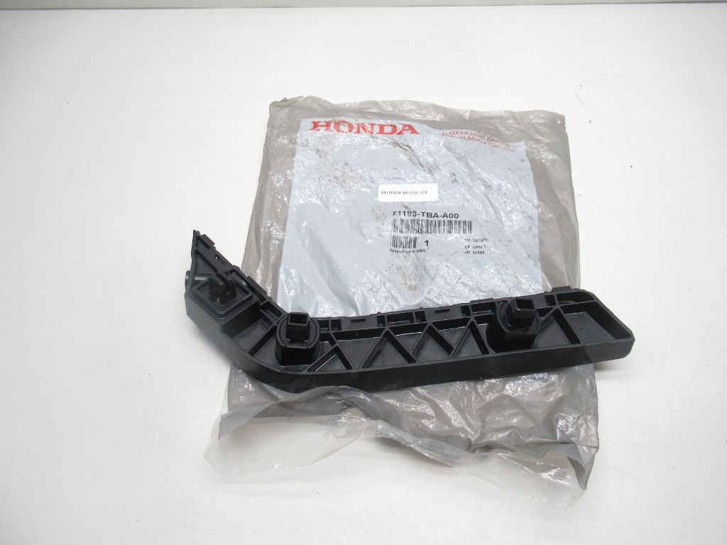 2018-2020 Honda Civic Left Bumper Spacer Bracket 71198-TBA-A00 Genuine