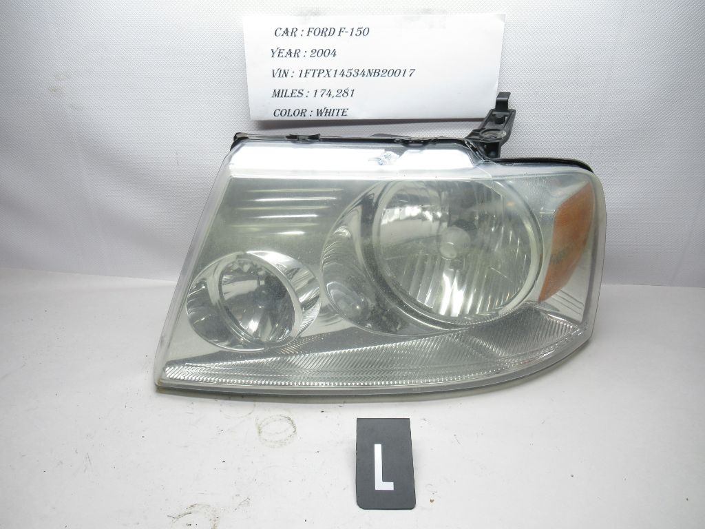 2004-2008 Ford F-150  Left Side Head Light  Lamp 4L3X-13006-A OEM