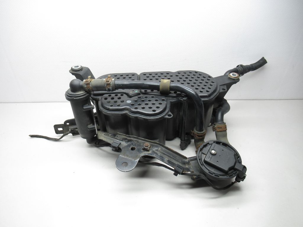 2012-2014 Audi A7 Fuel Evap Charcoal Canister 8K0201801C OEM