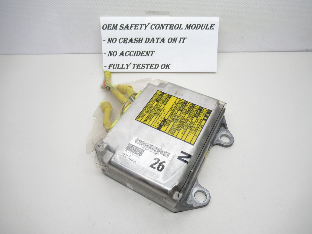 2004-2005 Toyota Sienna Bag Control Module 89170-08060 OEM