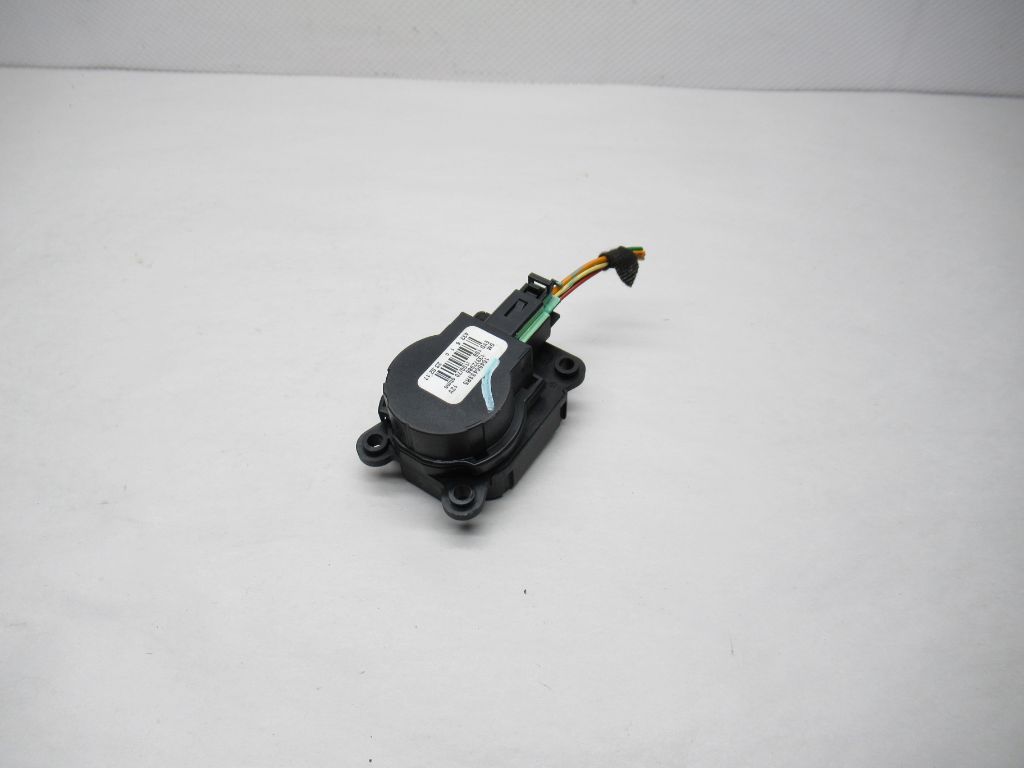 17-18 Buick Encore Hvac Ac Heater Flap Blend Actuator 16456433R5 OEM