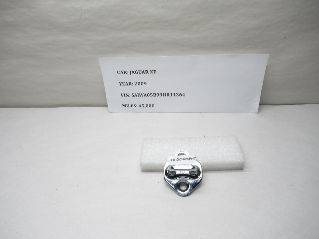 2009-2015 Jaguar XF Door Lock Striker C2Z6095 OEM