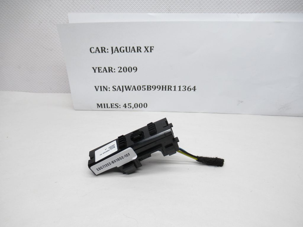 2008 - 2014 Jaguar XF Glovebox Release Switch Control 8X23060D20AC OEM