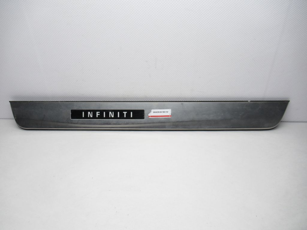 15-20 Infiniti Q50 Front Right Side Door Sill Scuff Plate G69512V700 OEM