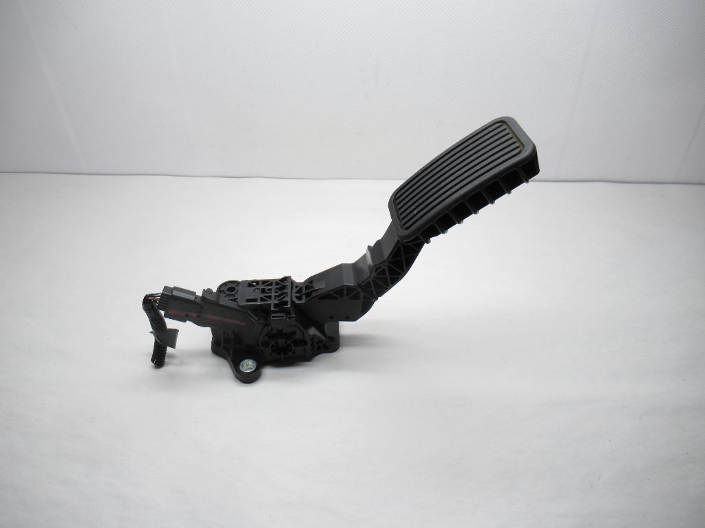 2015 - 2016 Acura MDX Gas Accelerator Pedal MX270000-0430 OEM