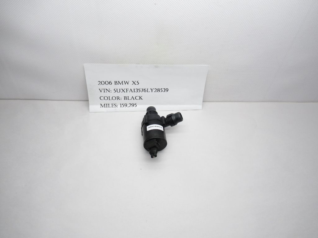 2006 BMW X5 Water Coolant Pump 6913489 OEM