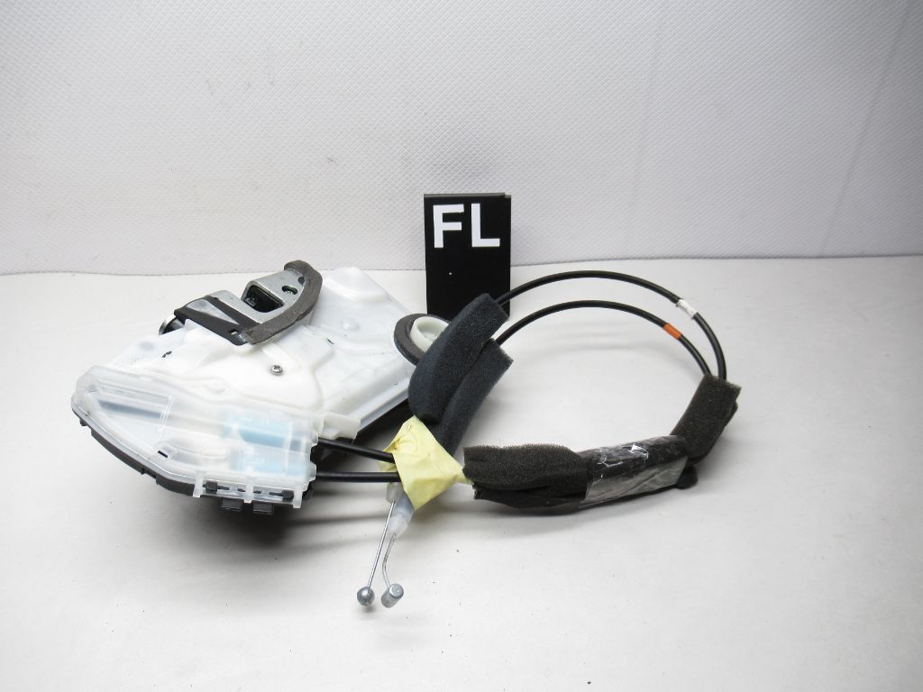 2012-2017 Toyota Corolla FL  Side Door Lock Actuator 6904002440 OEM