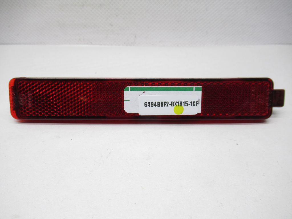 2009 Cadillac CTS Rear Bumper Cover Reflector Marker 16517435 OEM