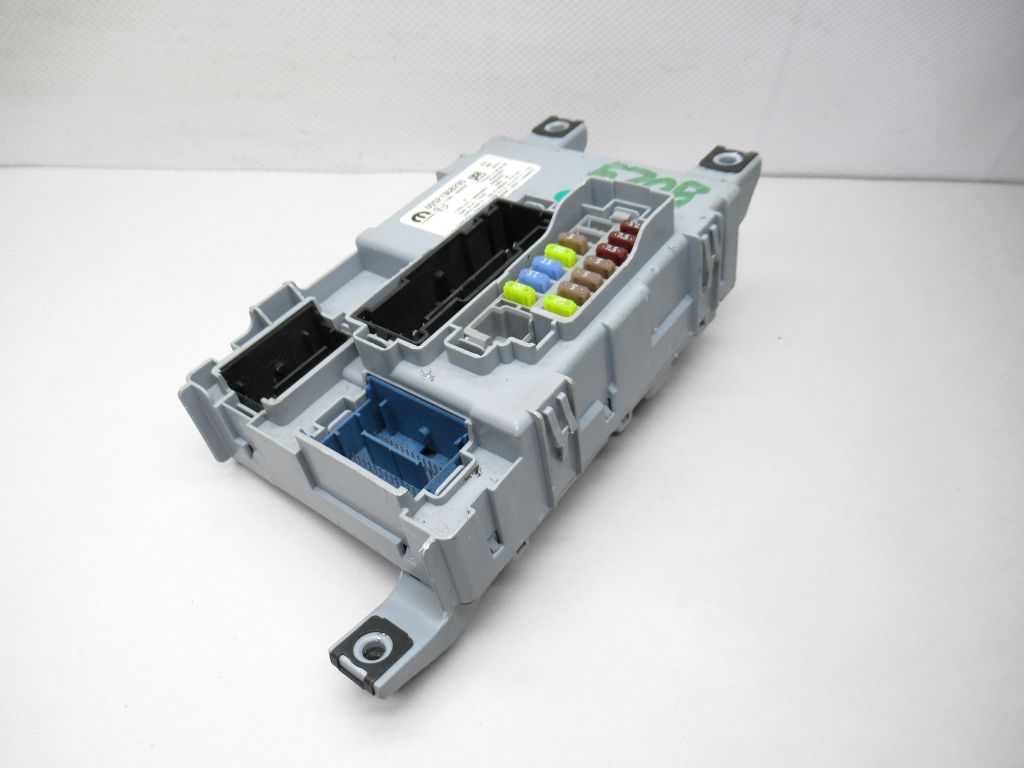 2017 Fiat 500 Body Control Module BCM 00521308290 OEM & CFLO