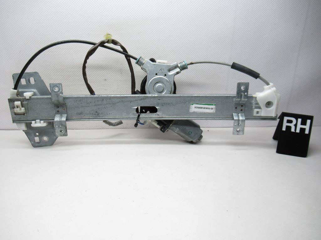 2006 Honda Pilot Right Passenger Door Power Window Regulator Motor 0630J OEM