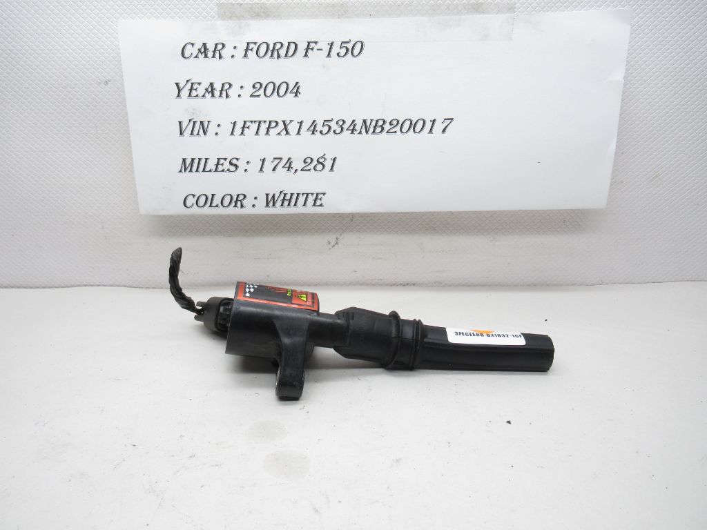 2004-2008 Ford F-150 Ignition Coil 8W7E-12A366-AA OEM