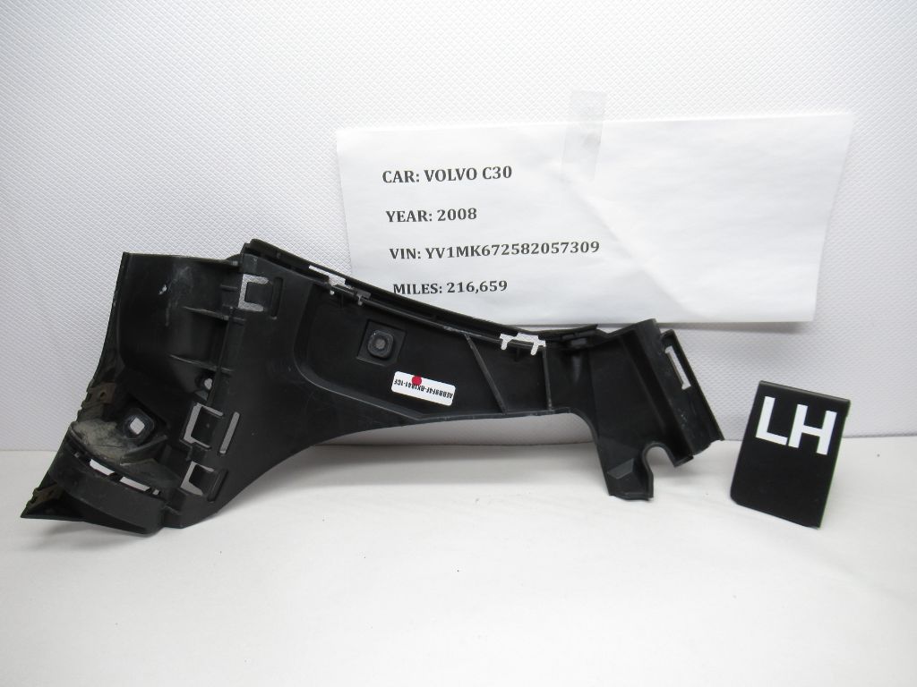 2008 Volvo C30 Left Bumper Bracket 30655937 OEM