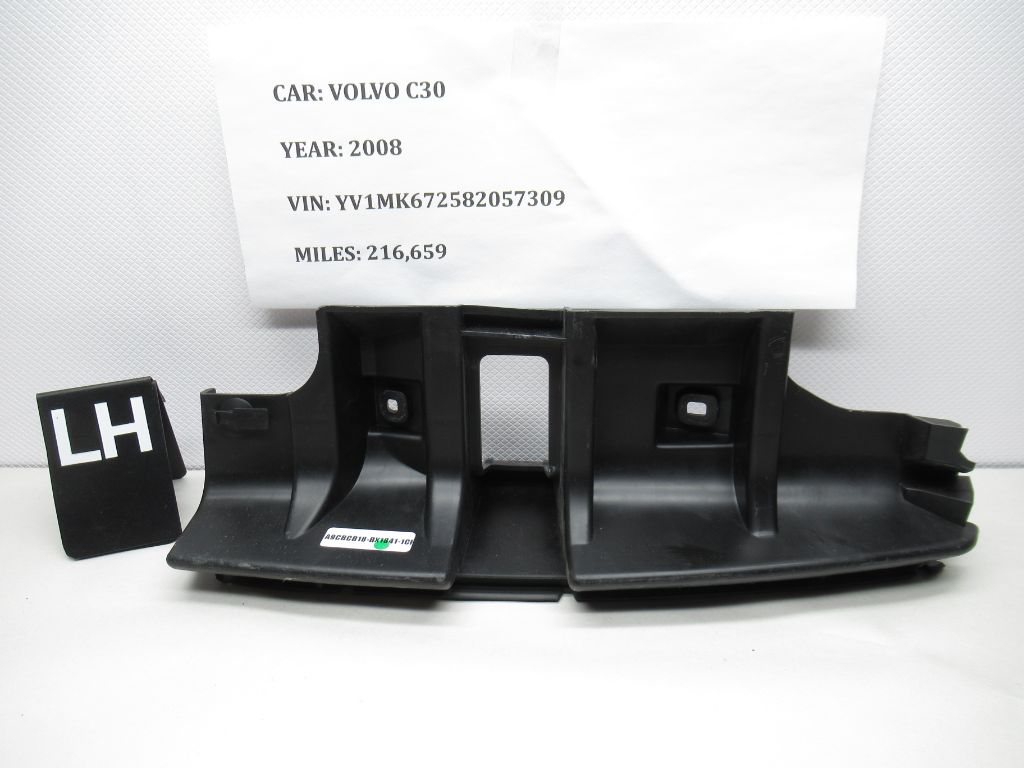 2008 Volvo C30 Left Bumper Cover Bracket 30657218 OEM