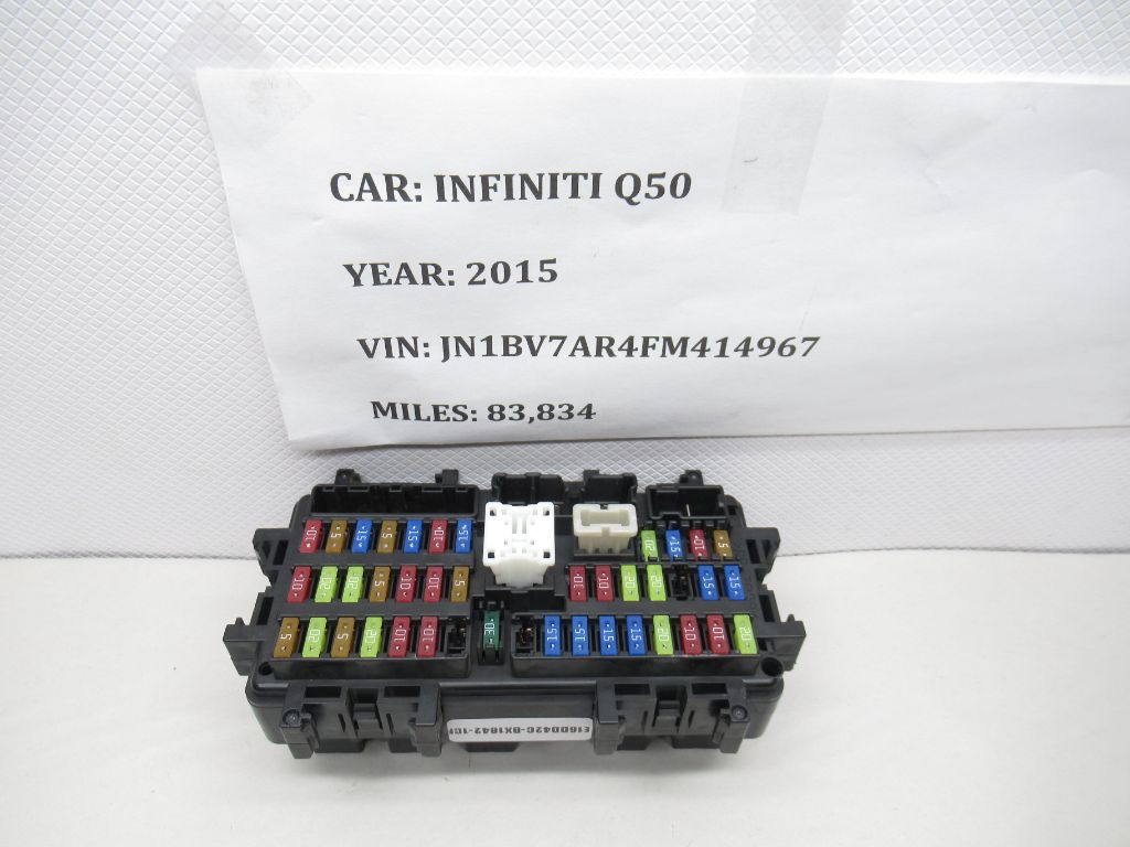 2015-2017 Infiniti Q50 Dash Fuse Relay Junction Box Assembly OEM