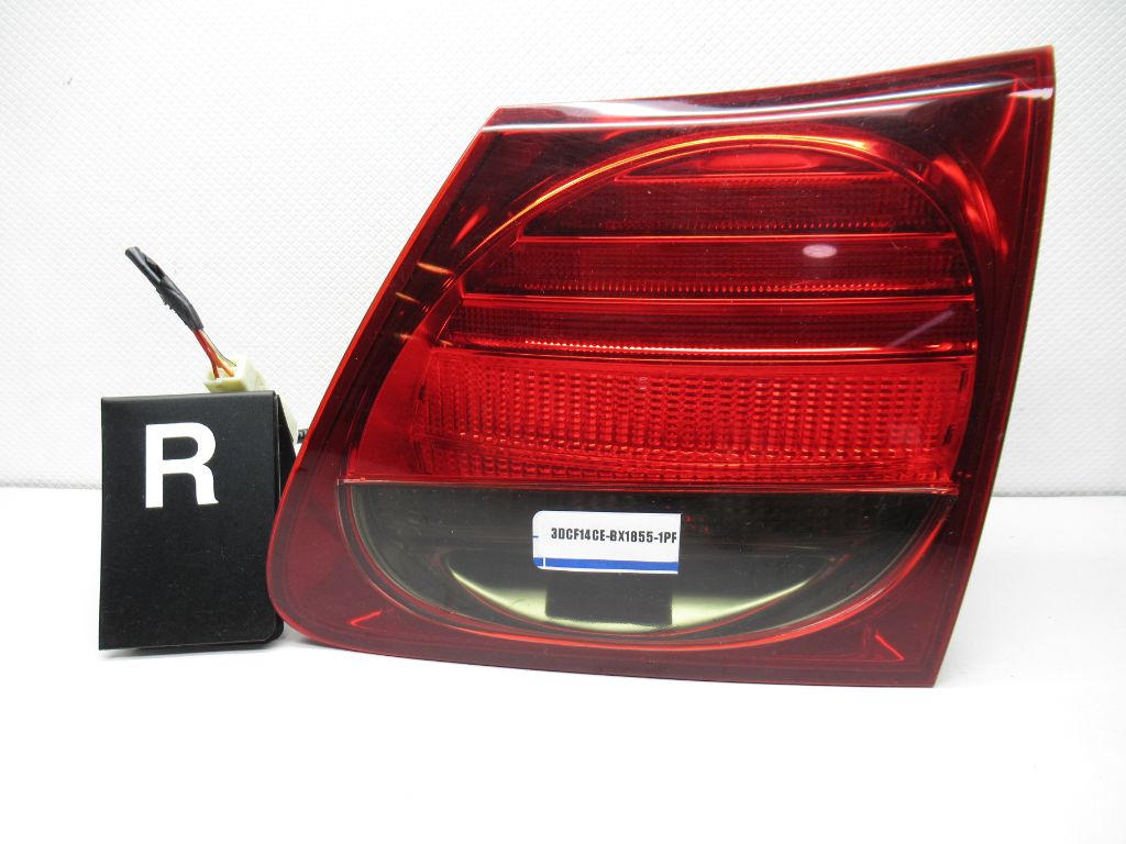 2007-2011 Lexus Gs350 RIGHT Side Tail Light Taillight E131459 OEM & PFLO