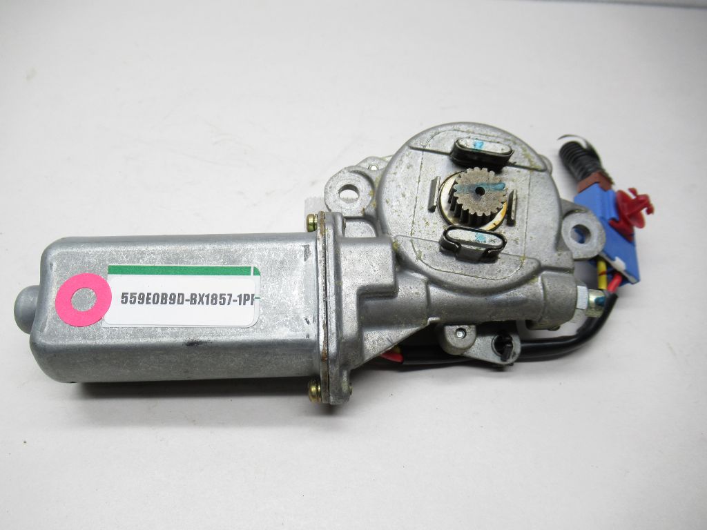 2001-2003 Acura MDX Sunroof Moon Roof Motor 70450-S0K OEM & PFLO