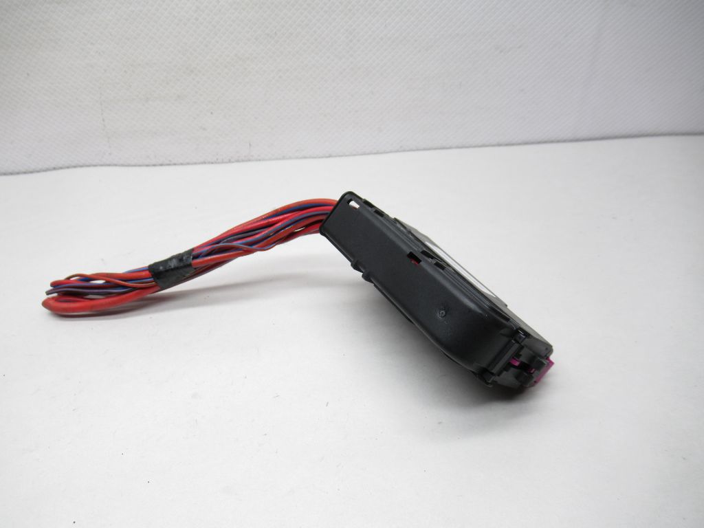 2009-2017 VW CC  Fuse Box / Holder 8K0941824 OEM & PFLO