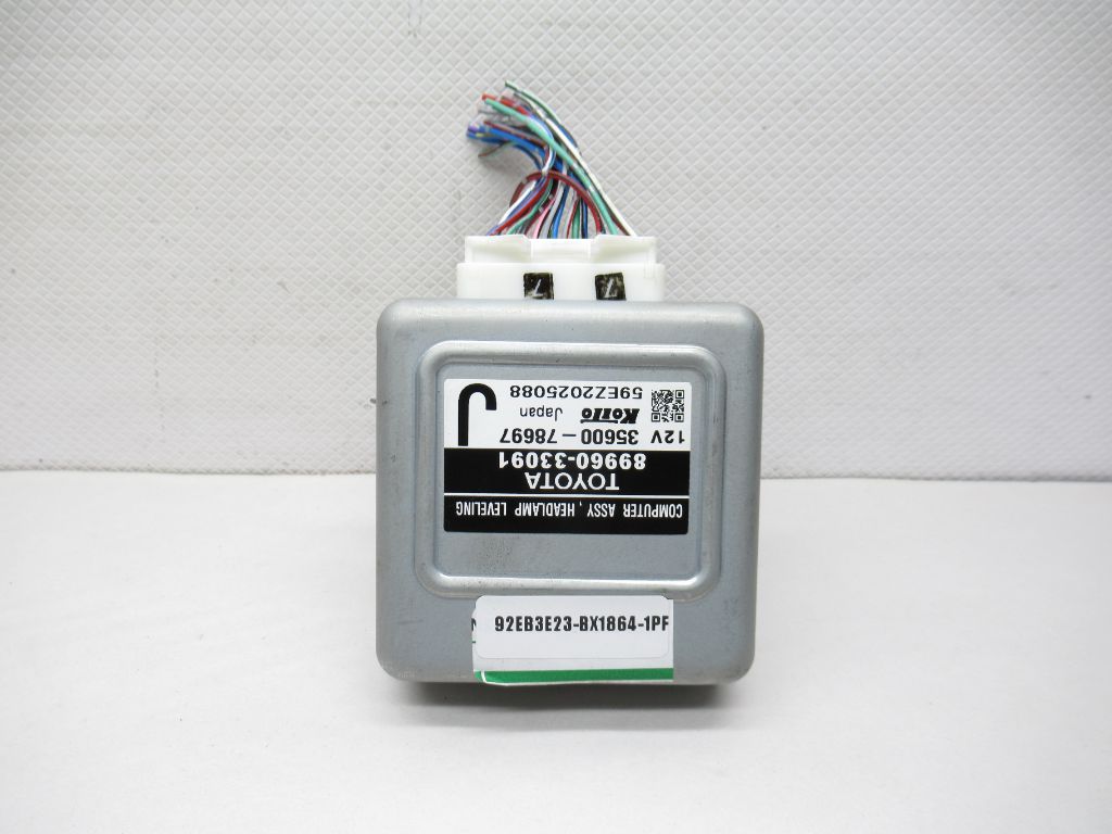 02-06 Lexus ES300 Headlamp Lamp Leveling Control Unit Module 89960-33091 OEM