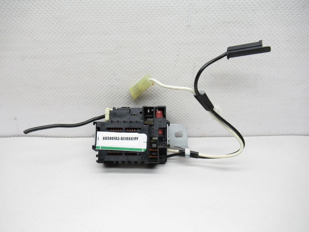 02-03 Lexus ES300 Rear Glass Noise Filter Defroster Module 90980-05355 OEM