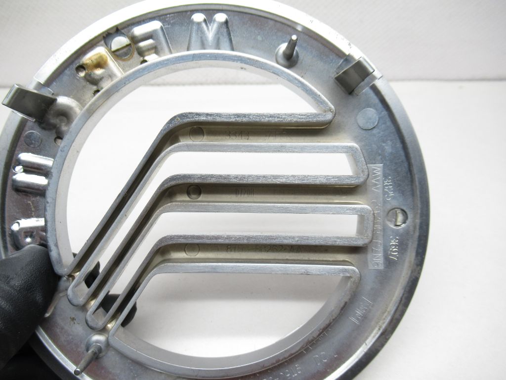 02-05 Mercury Mountaineer Emblem Badge Logo Symbol 8B262-AA OEM & PFLO