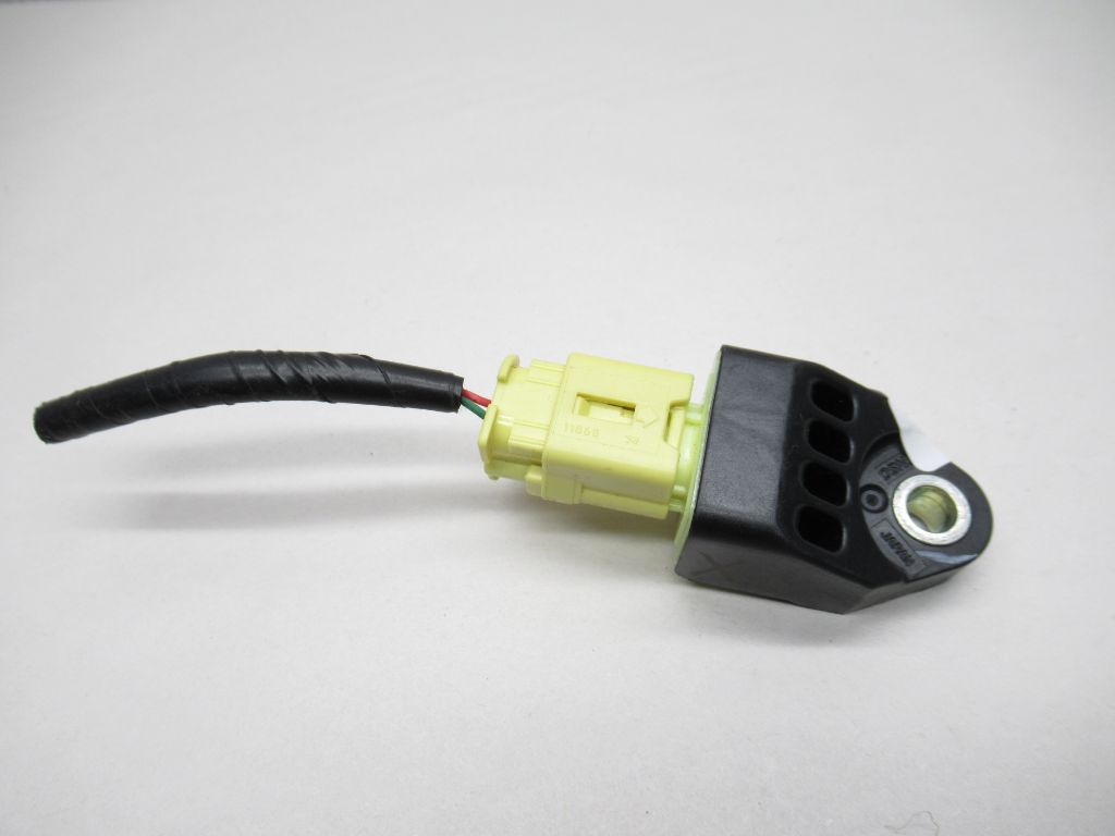 2007-2011 Toyota Camry Rear Module Impact Sensor 89831-33030 OEM