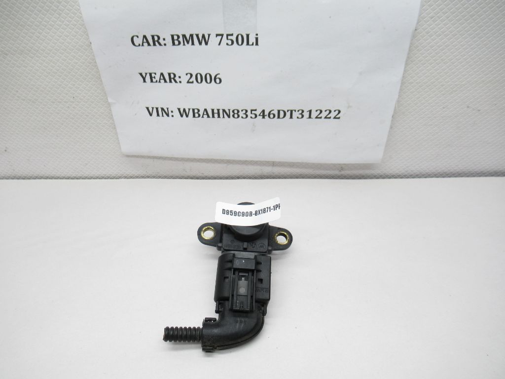 06-07 BMW 750LI Map Manifold Pressure Sensor 7542623 OEM
