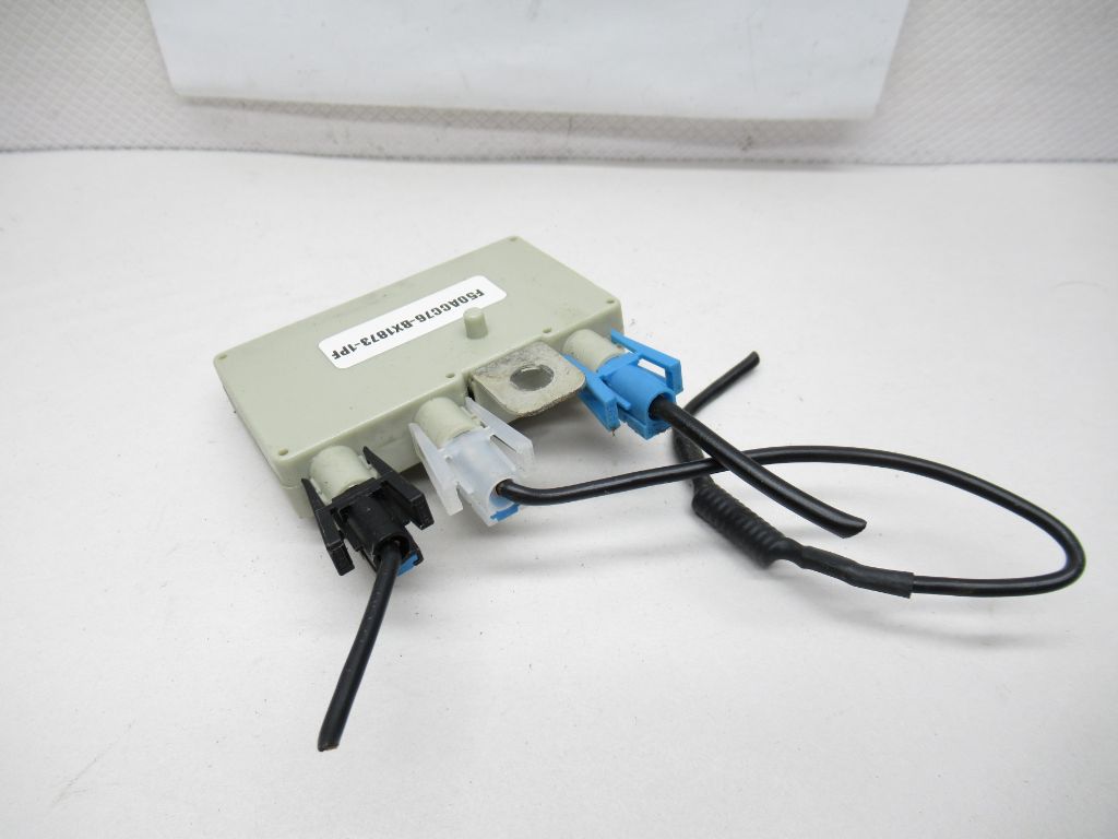 2002-2006 BMW 745I 750Li E66 Amplifier Radio Antenna Signal 8368205  OEM