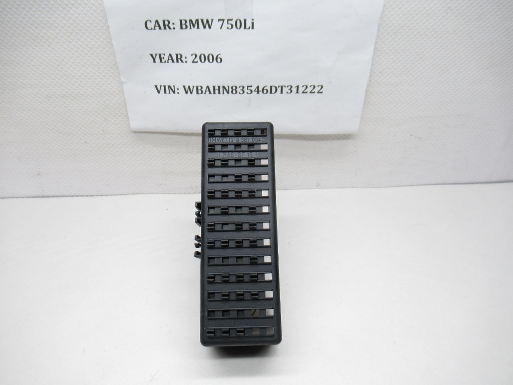 02-08 BMW E65 E66 7-Series Wiring Connector Fuse Box 8367094 OEM