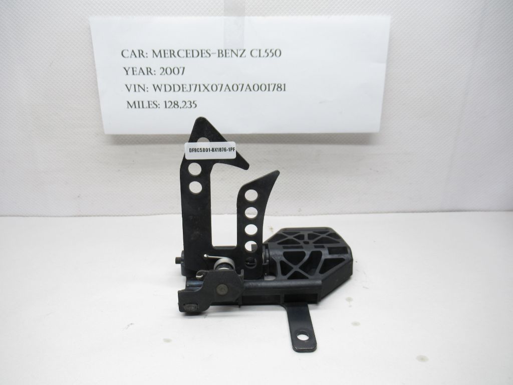 07-10 Mercedes CL550 Hood Safety Catch Lock Latch 2168800064 OEM