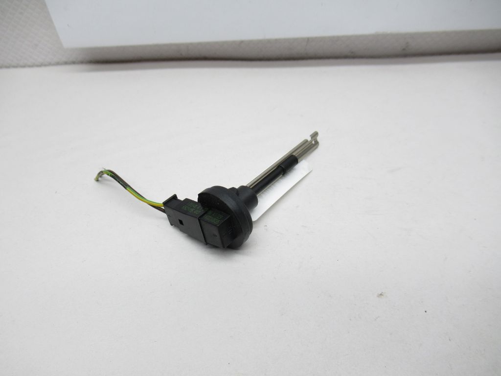 2016-2019 BMW 750i Interior Air Climate Temp Temperature Sensore 6929095 OEM