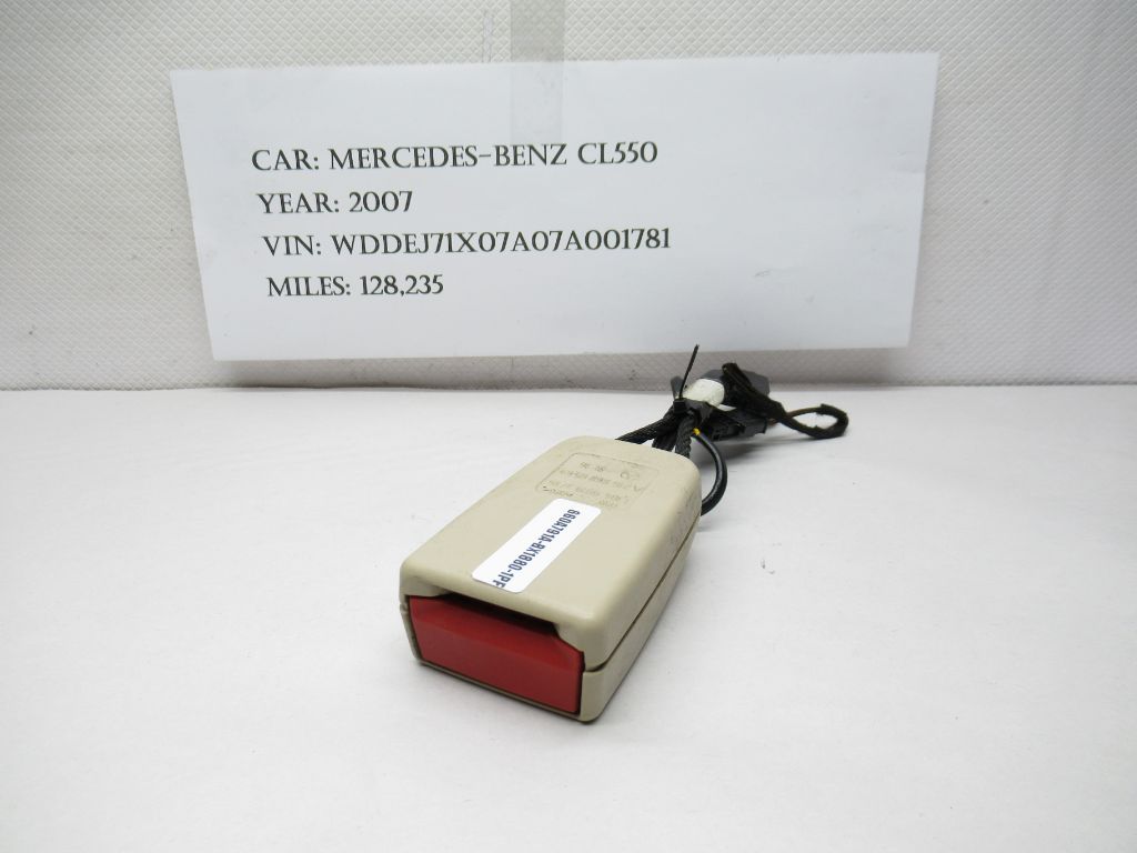07-14 Mercedes Benz CL550 Rear Left or Right Seat Belt Buckle A2168600569 OEM