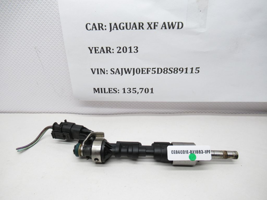 2009-2015 Jaguar XF Gas Fuel Rail Line Injector DX23 9F593 AA OEM