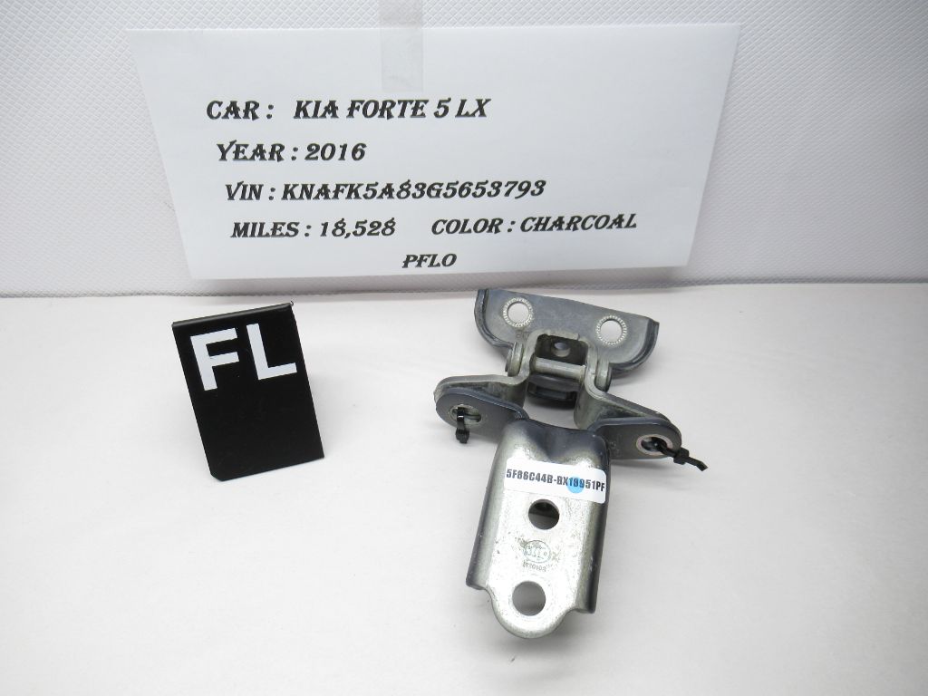 2014-2018 KIA FORTE Front Left Door Hinge Upper & Lower 79310-2E000 OEM